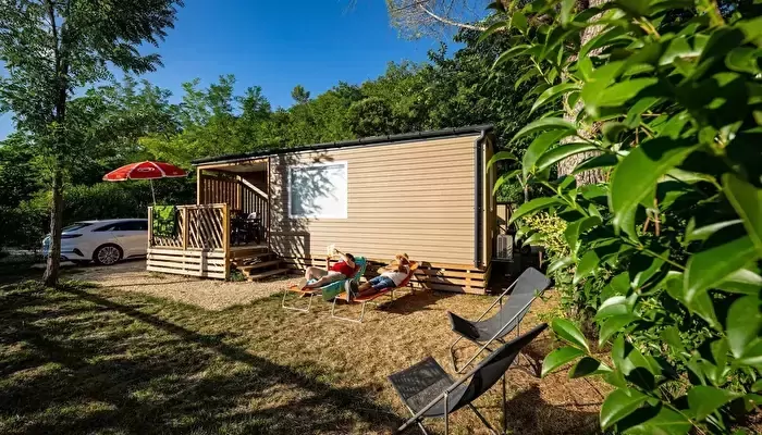 Flower Camping Le St. Michelet-