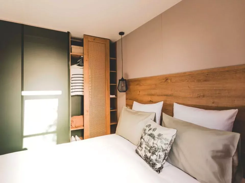 Flower Camping Tal des Lebens