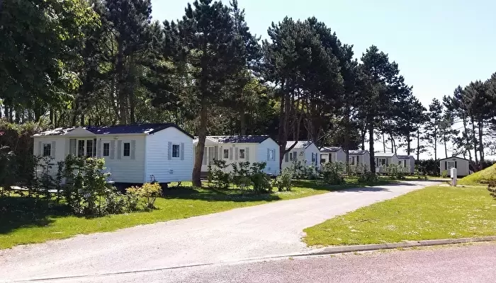 Flower Camping Le Rompval-