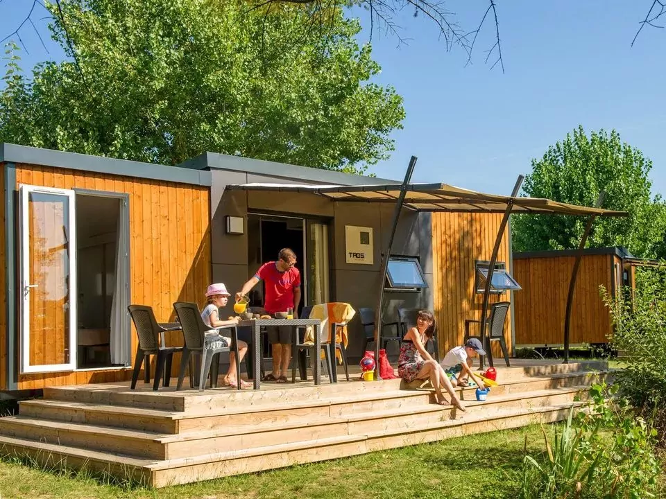 Kanopée-Dorf in Trevoux