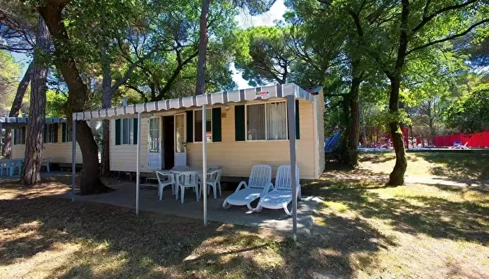 Belvedere Pineta Campingdorf-