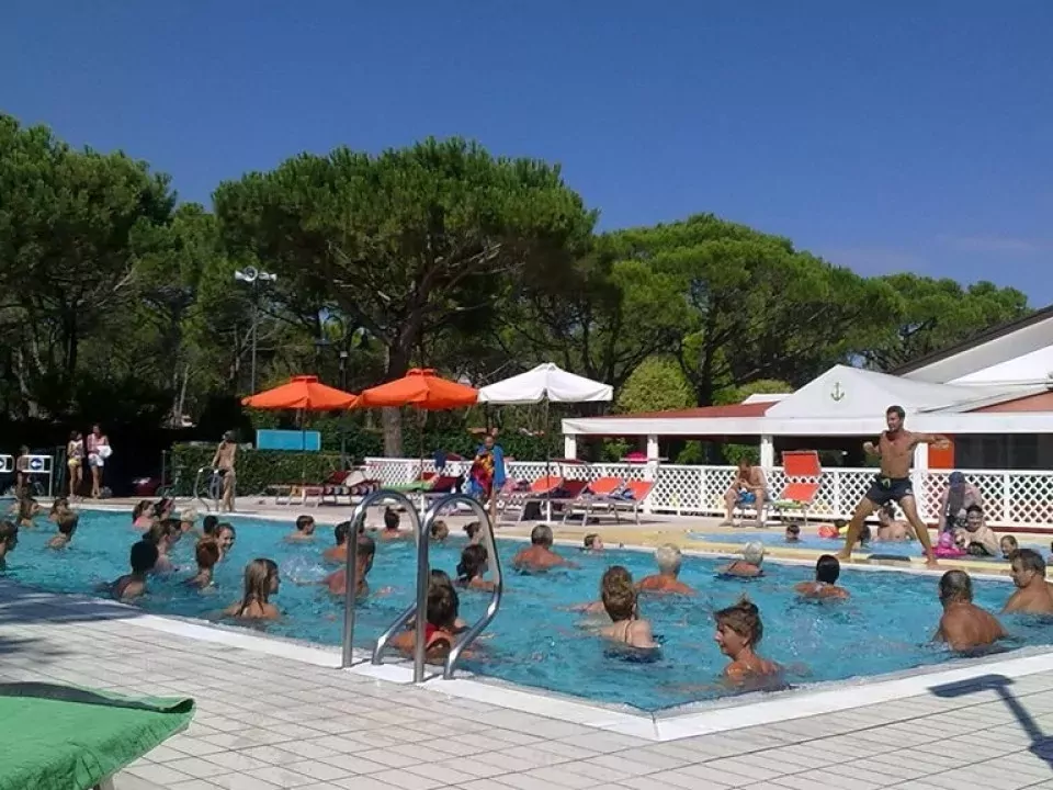 Hu Norcenni Girasole Dorf-