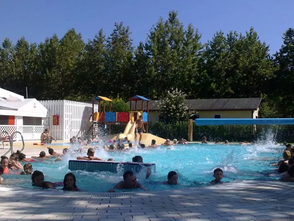 Hu Norcenni Girasole Dorf-