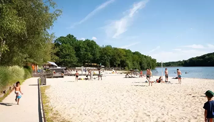 Flower Camping und Freizeitbasis Rouffiac