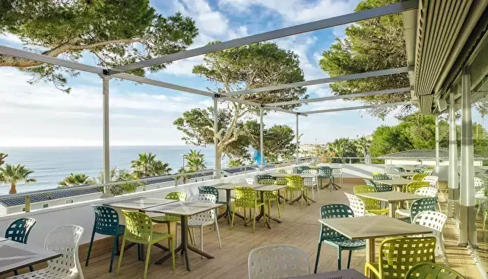 Alannia Costa Dorada