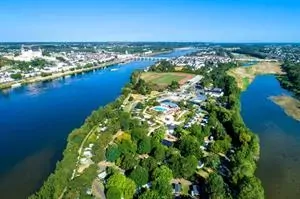 Flower Camping Die Insel d'Offard