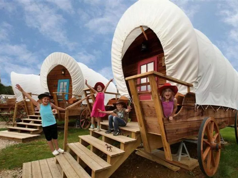 Campingplatz Les Étangs du Moulin