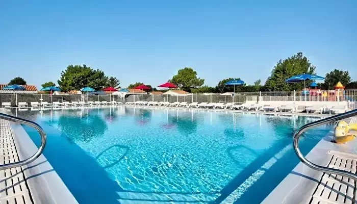 Flower Camping Les Ilates