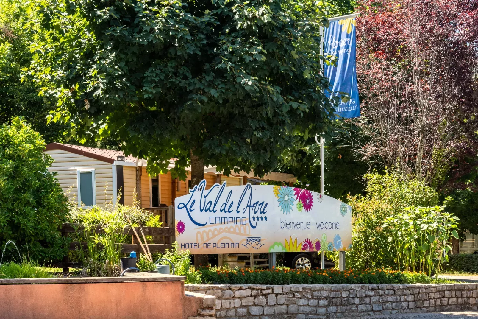 Flower Camping Le Tal des Arre-