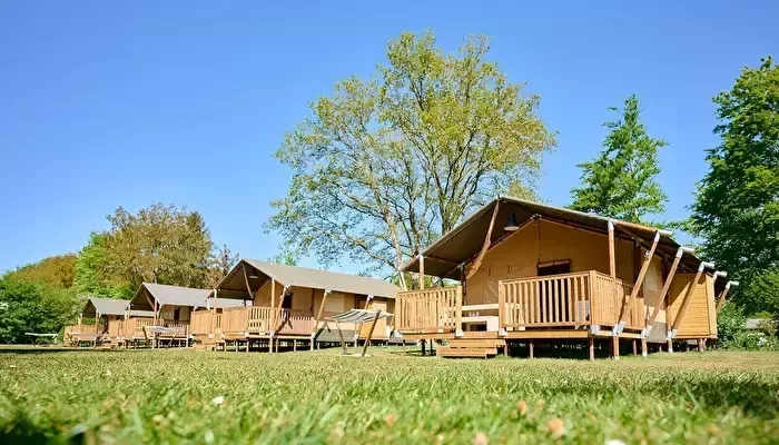 Campingplatz Der Bronzene Eimer-