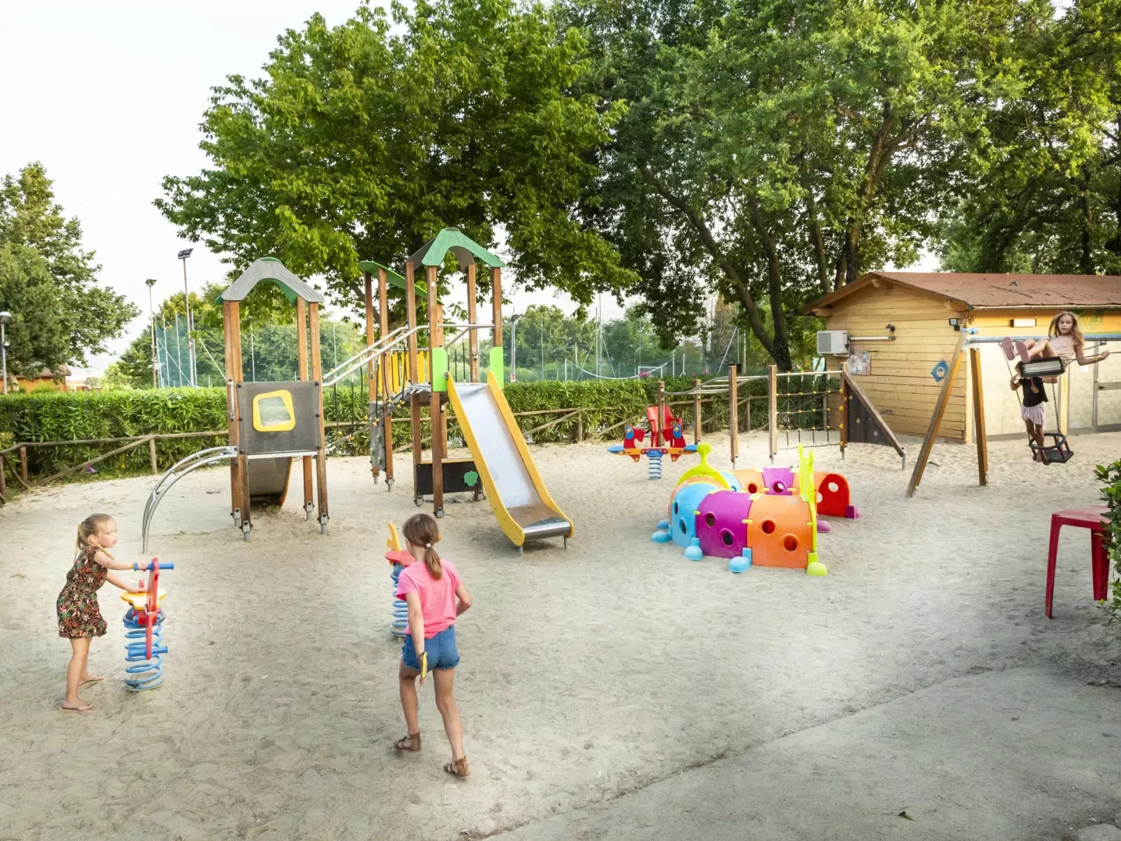 Hu Park Albatros Dorf-