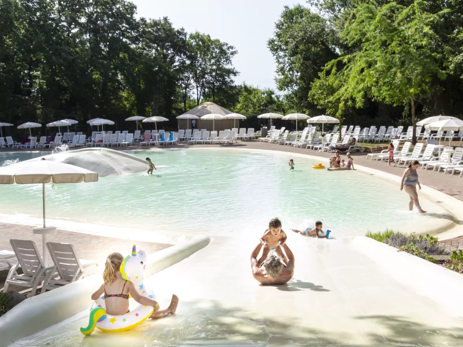 Hu Park Albatros Dorf-