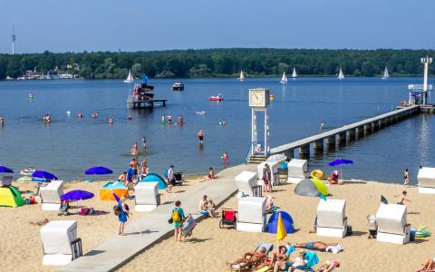 Campinganlagen am Wasser
