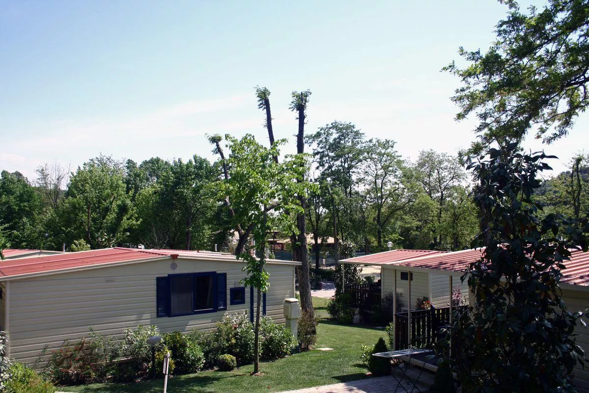 Flaminio Village Campingplatz & Bungalowpark