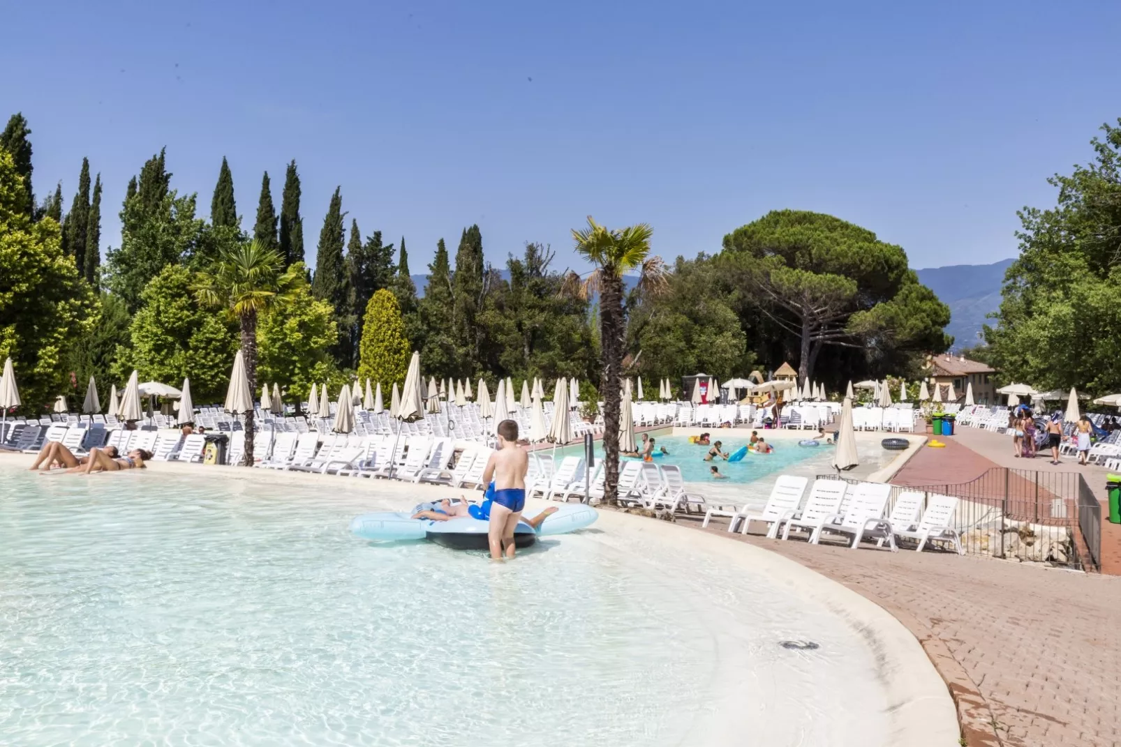 Hu Norcenni Girasole Dorf-