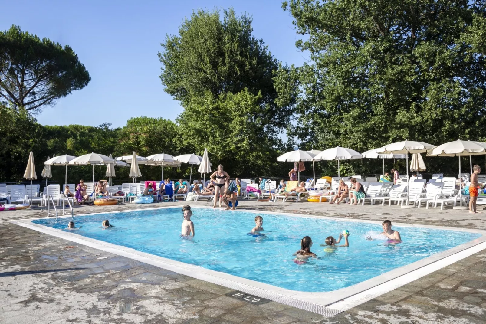 Hu Norcenni Girasole Dorf-