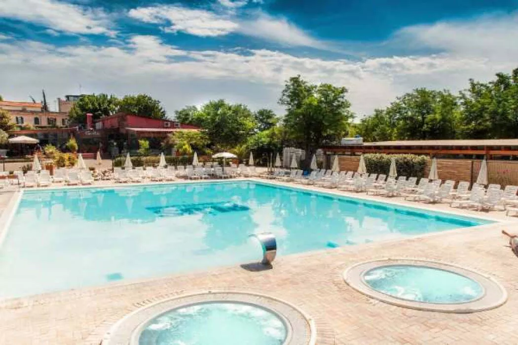 Hu Roma Camping in der Stadt