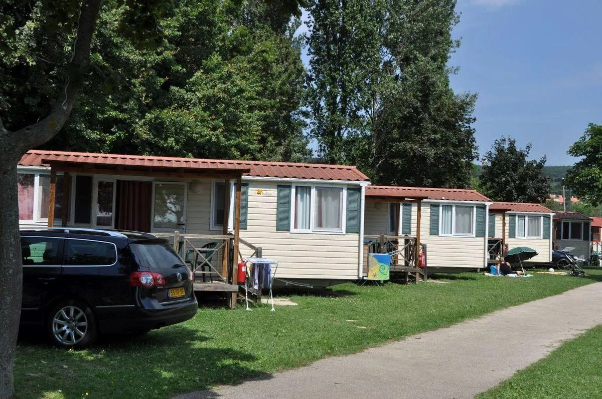 Balatontourist Campingplatz Napfény-