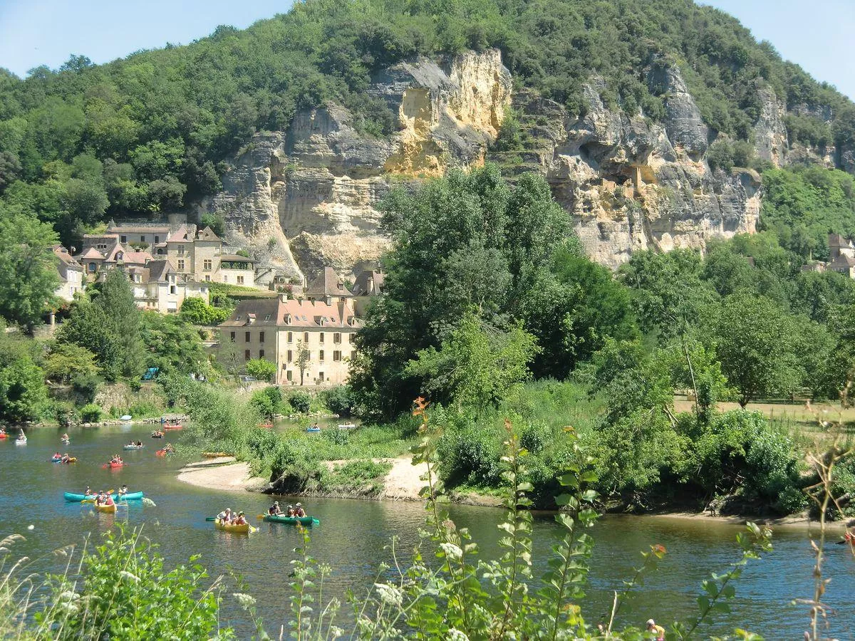 Feriendorf-Campingplatz Les Vignes-
