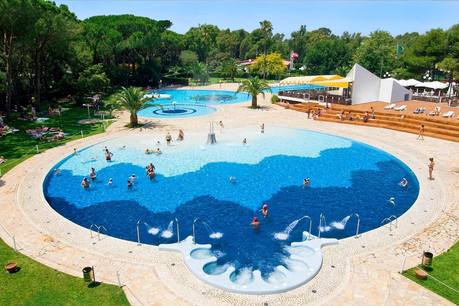 Baia Domizia Campingdorf-