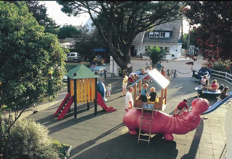 Airotel Le Raguenès Strand-