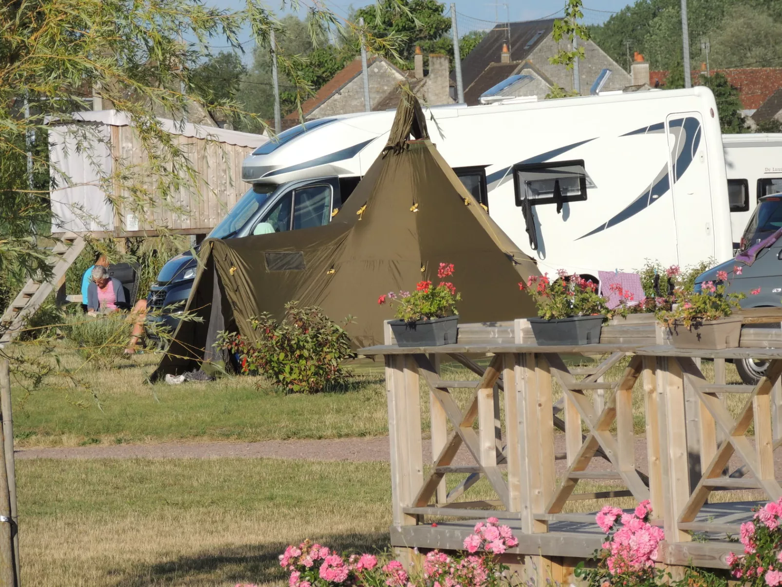 Flower Camping Loire und Schlösser-