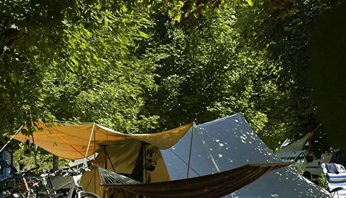 Flower Camping Le Tal des Arre