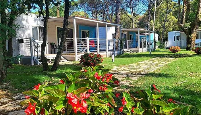 Baia Domizia Campingdorf-