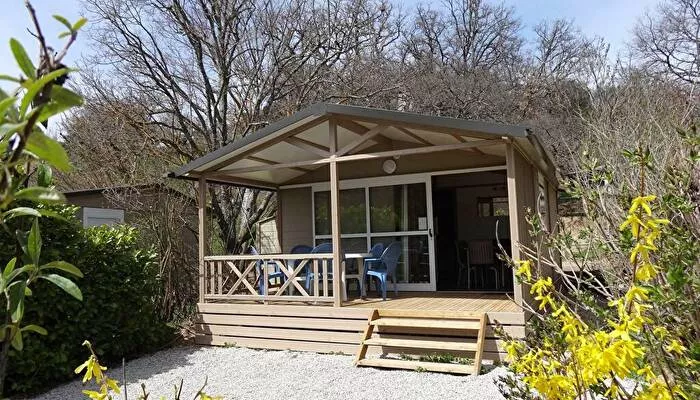 Flower Camping La Beaume