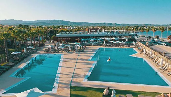 Campingplatz Ampolla Playa