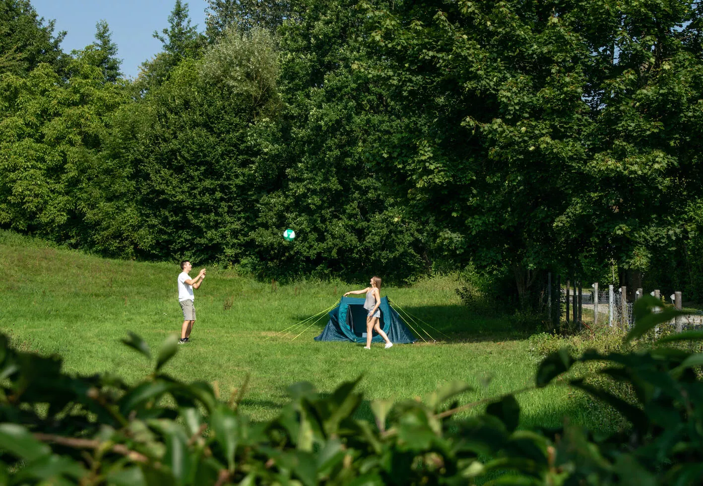 Nibelungen-Campingplatz am Schwimmbad-