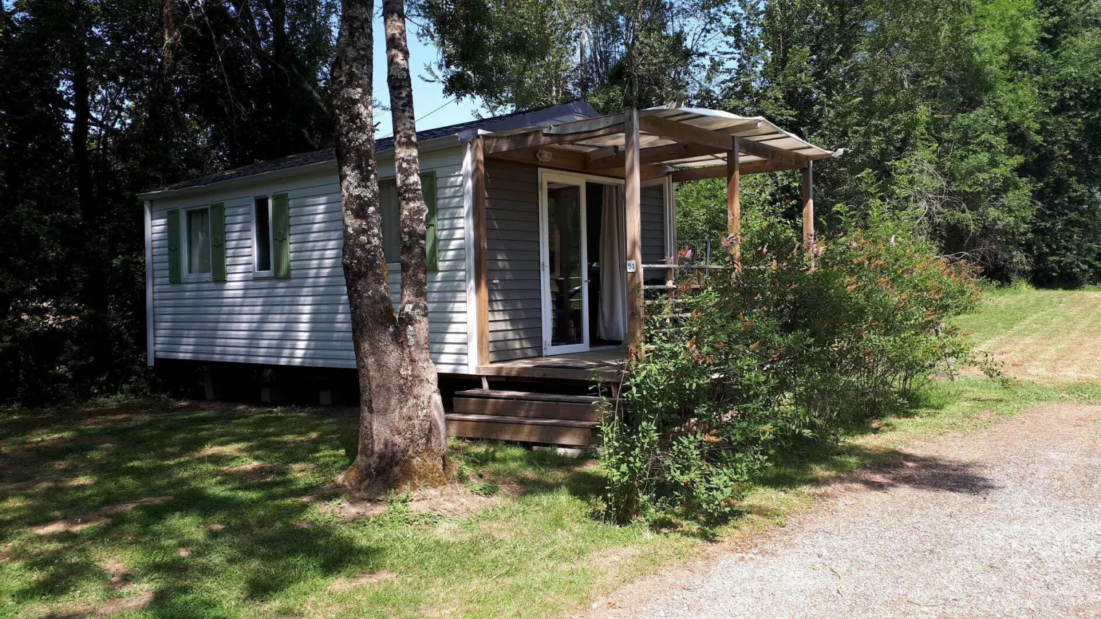 Campingplatz De Bergougne