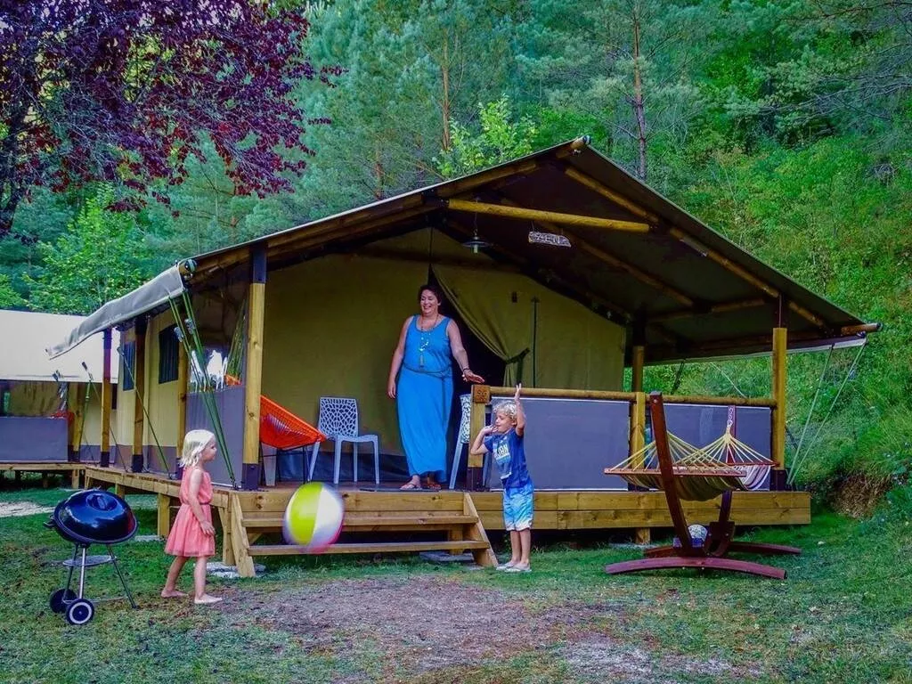 Flower Camping Das Tal der Marquise