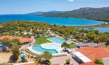 Campingdorf Capo dOrso-