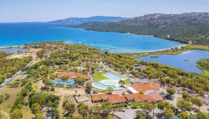 Campingdorf Capo dOrso-